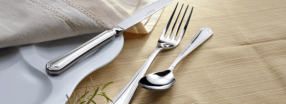Corby Hall Chester Tea Spoon | Mirror Finish: 6104
