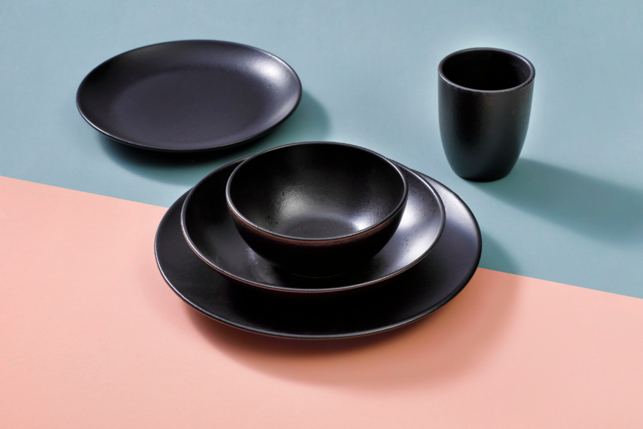 Mammoet Bord Moon 27.5 cm Stoneware Zwart